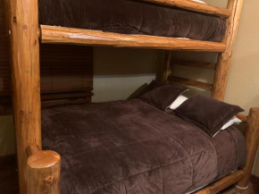 Mountainback #79, Loft, Den